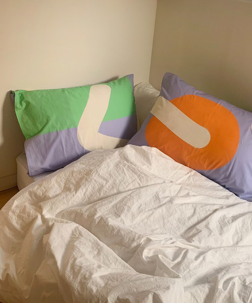 SOGON SOGON소곤소곤 fruit violet pillow