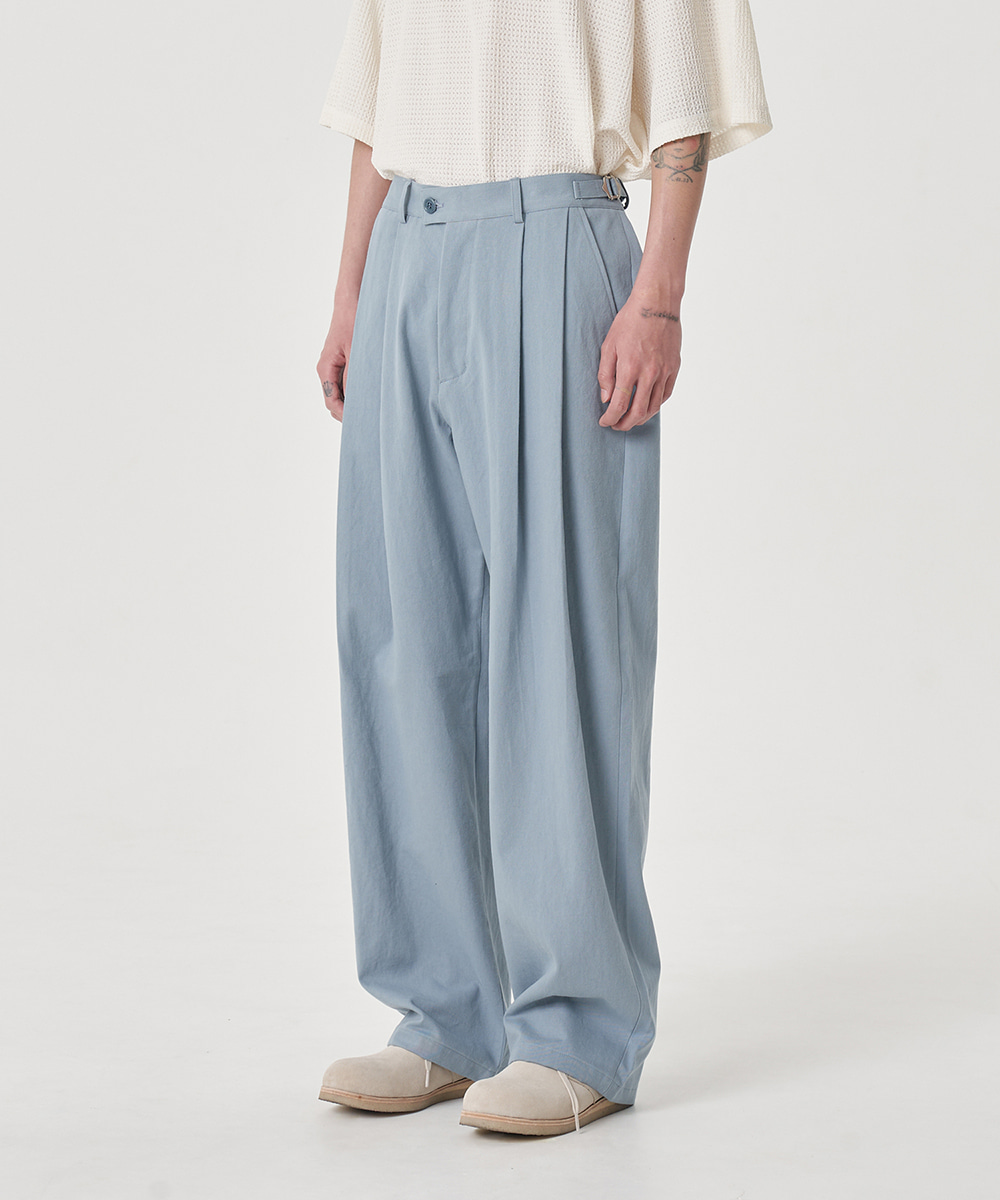 NOUN노운 wide chino pants (sky blue)