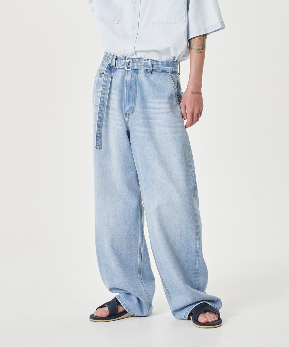 NOUN노운 belted denim pants (light blue)