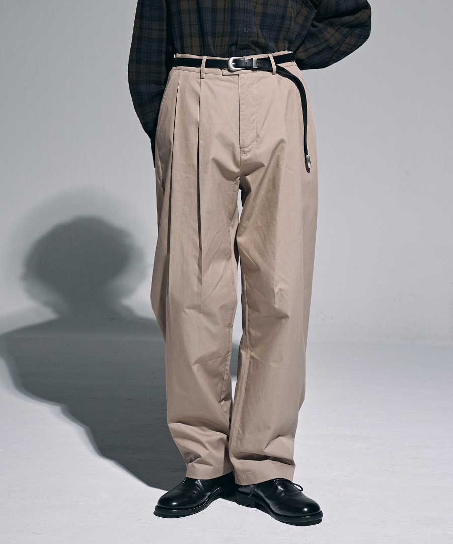 NOUN노운 wide tapered chino pants (dusty beige)
